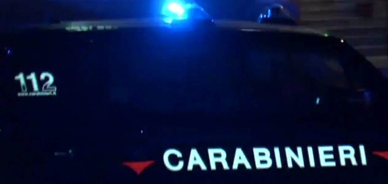 Palmi, aggressione a due operatori ecologici: denunciato dai Carabinieri