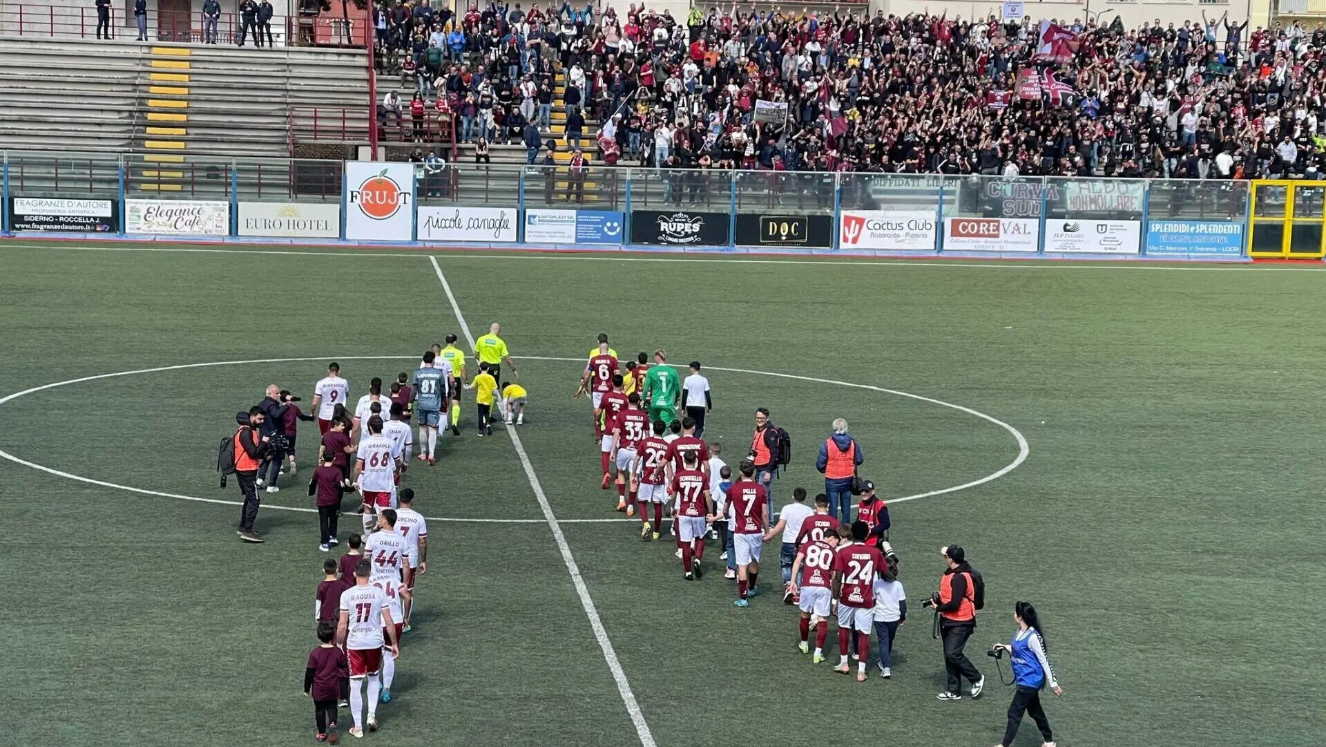 Polemiche dopo Locri-Reggina, Aquino chiede scusa: si volta pagina dopo il derby