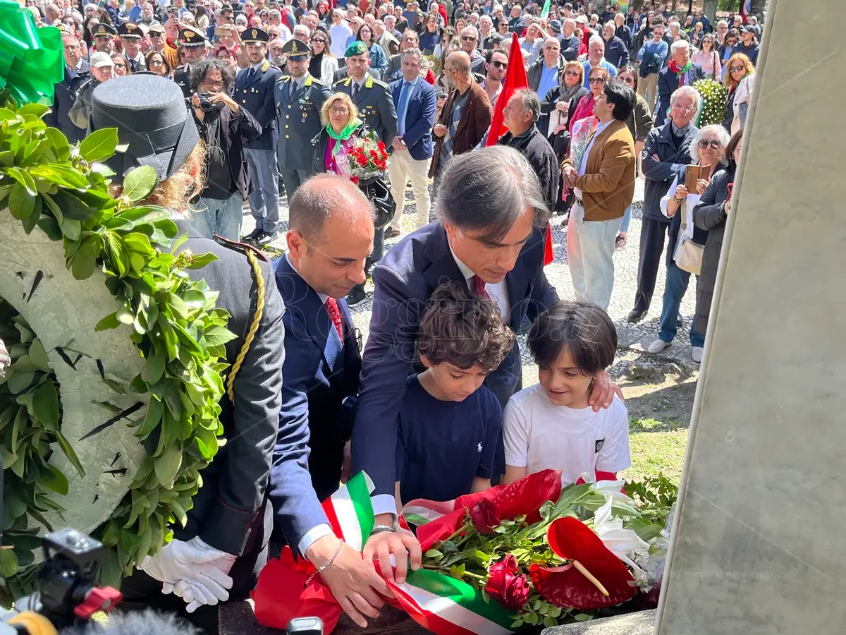 25 aprile a Reggio, Falcomatà: «Siamo una Città e un'Amministrazione orgogliosamente antifasciste» - FOTO