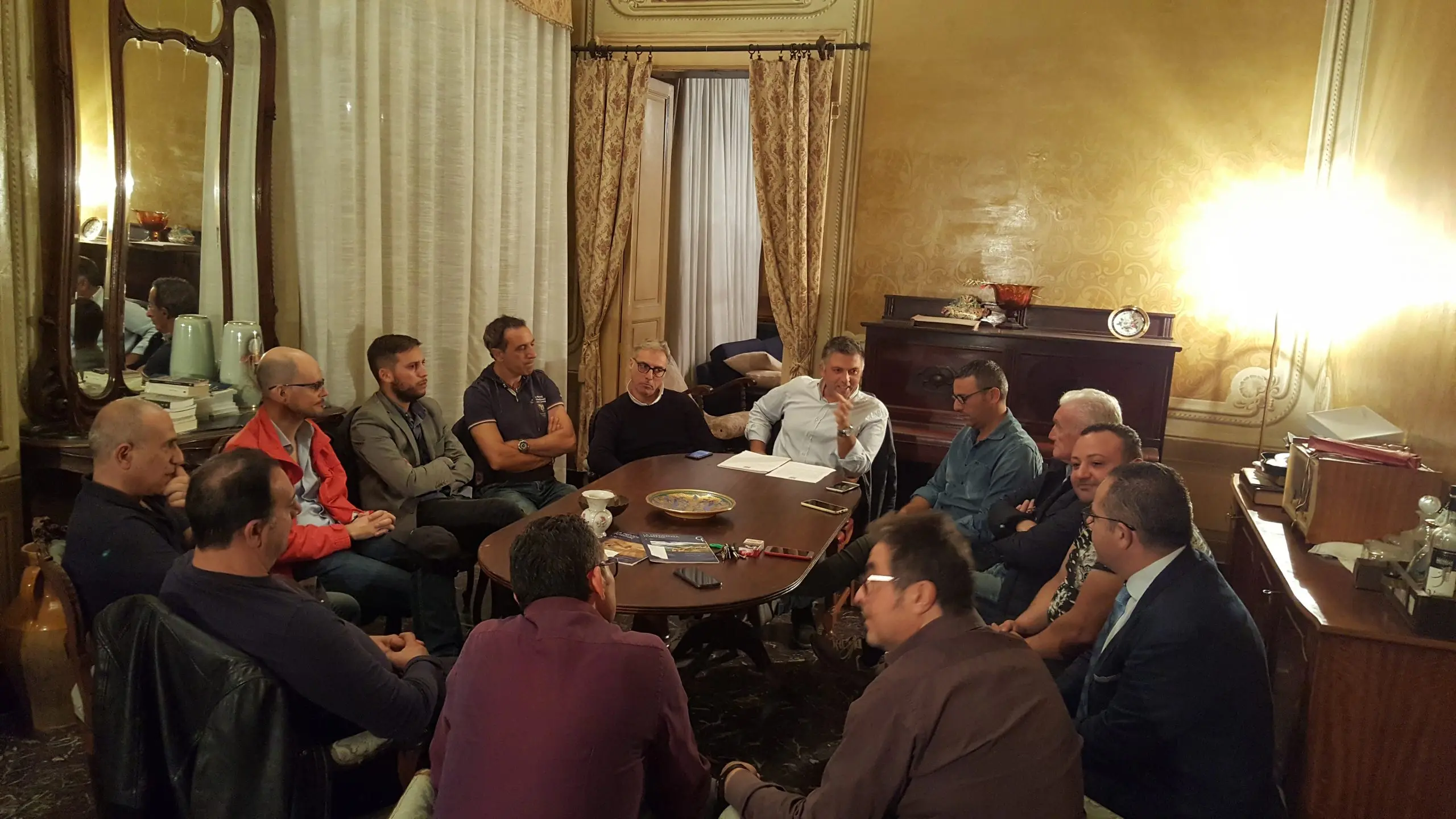 Il futuro del porto secondo Lembo: «Traffico pesante? Scelta infausta»