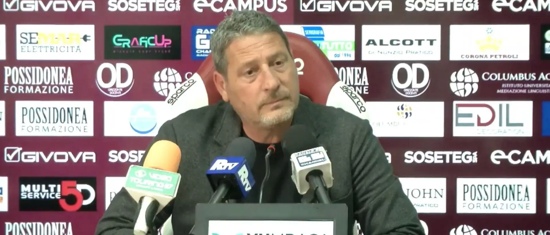 Trocini alla vigilia di Reggina-Castrumfavara: «Non abbiamo alternative alla vittoria. Ragusa recuperato al 100%»