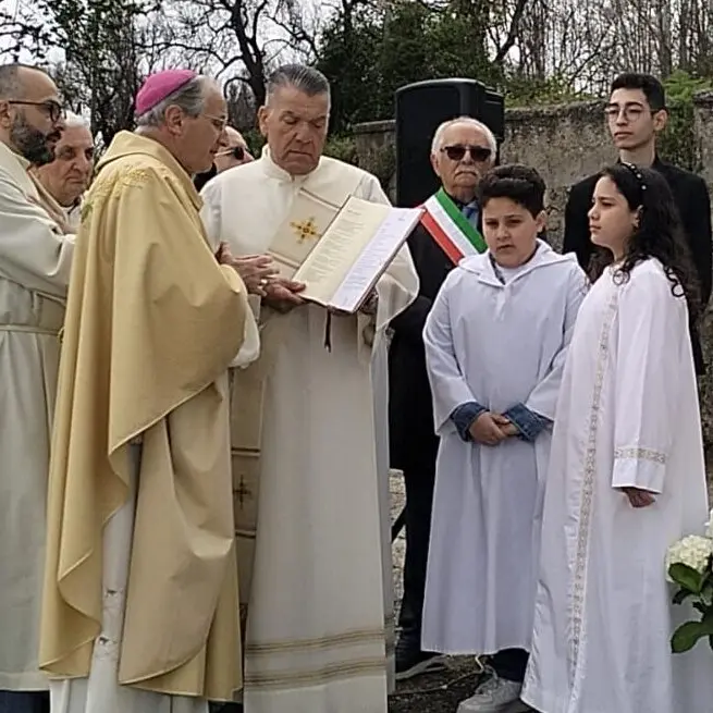 San Roberto: la piazza di Sant'Angelo intitolata a monsignor Ferro
