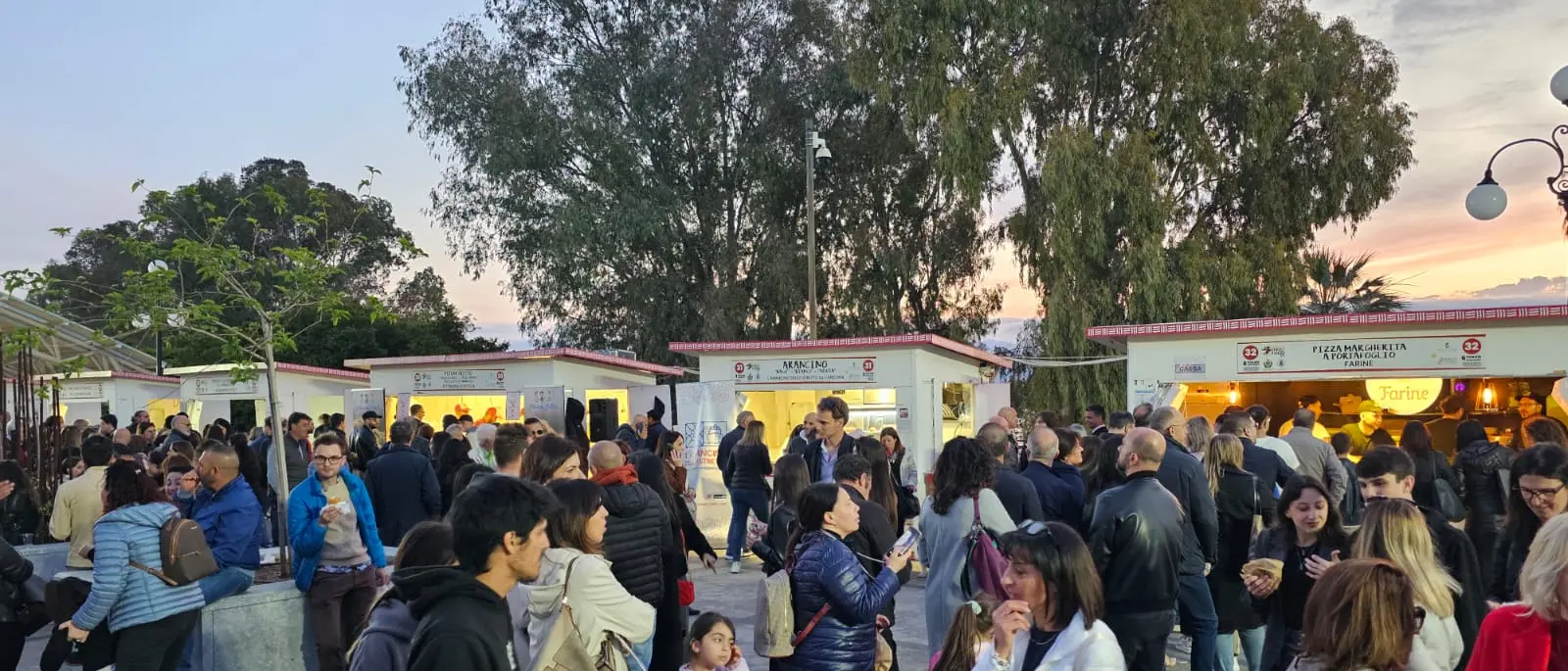 Reggio, il Gruppo RED su Street Food Fest: «Città attrattiva e turistica, ma massima attenzione su decoro e pulizia urbana»