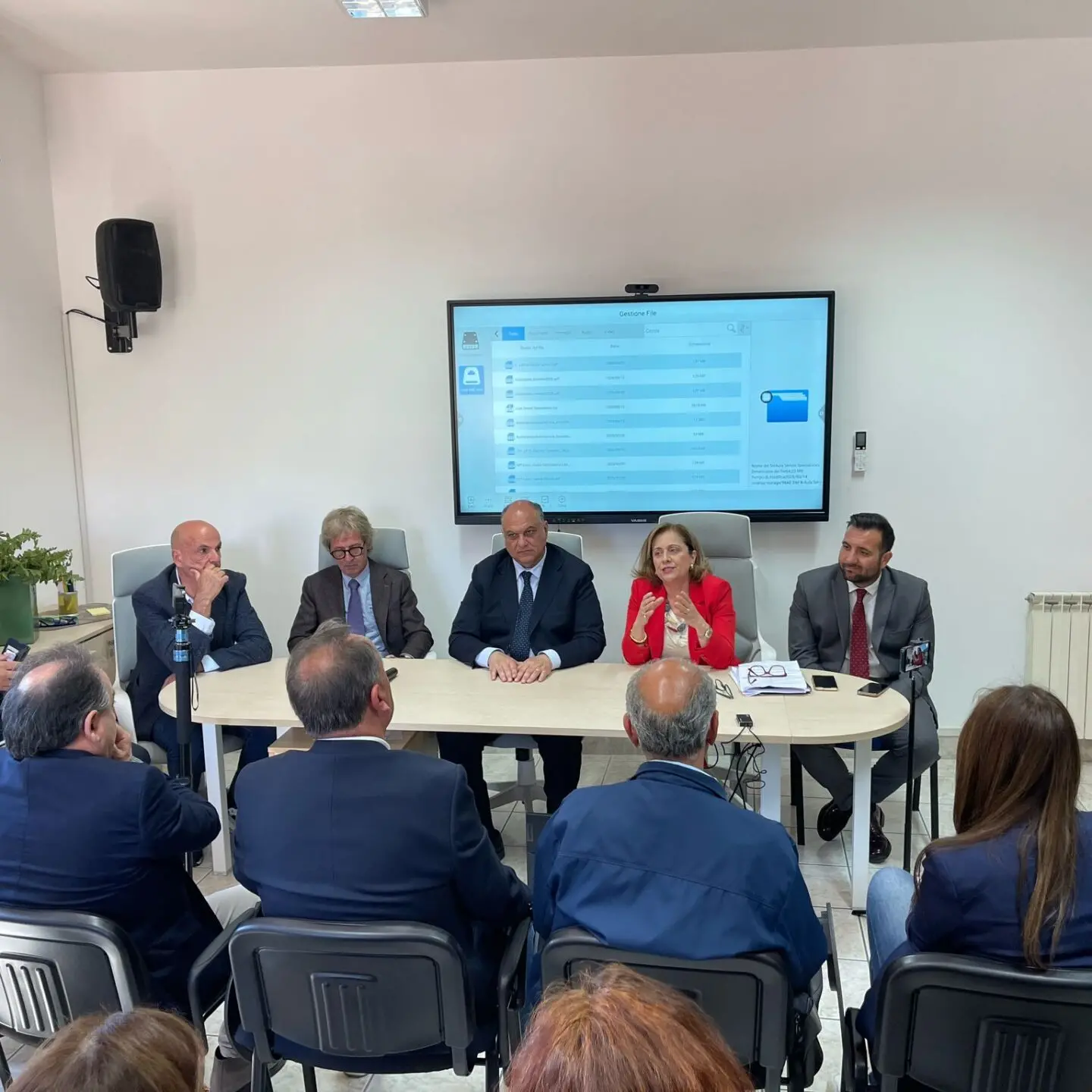 Caulonia, nasce un nuovo centro per l'impiego. Calabrese: «Risultato importantissimo»