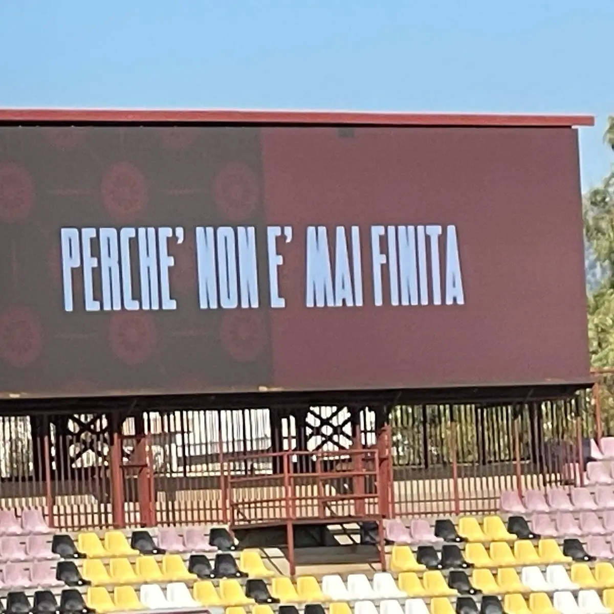 Reggina, numeri da capogiro: 64 gol, un attacco stellare e una corsa che ancora non basta
