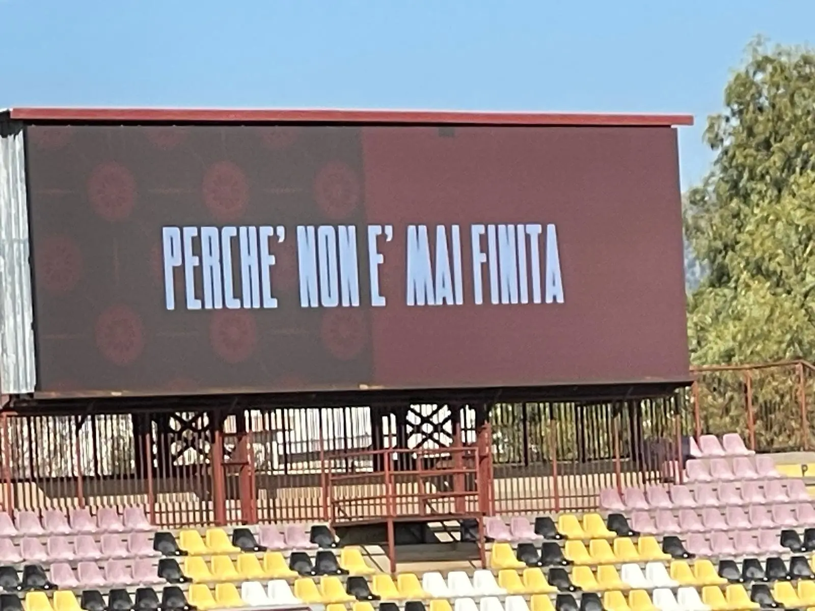 Reggina, numeri da capogiro: 64 gol, un attacco stellare e una corsa che ancora non basta