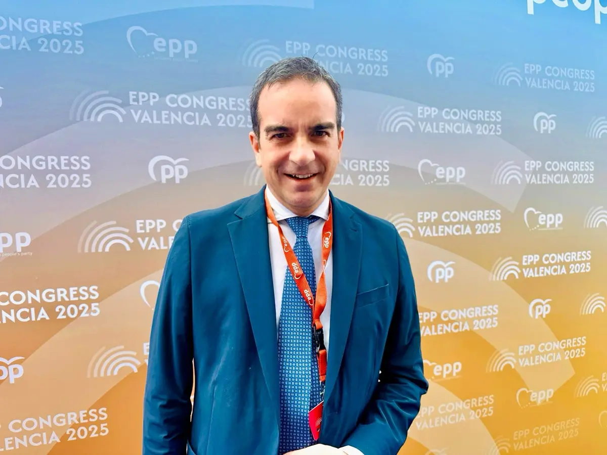 Ppe, Occhiuto a Valencia: «Tajani rieletto dal Congresso. Costruiamo Ue più forte»