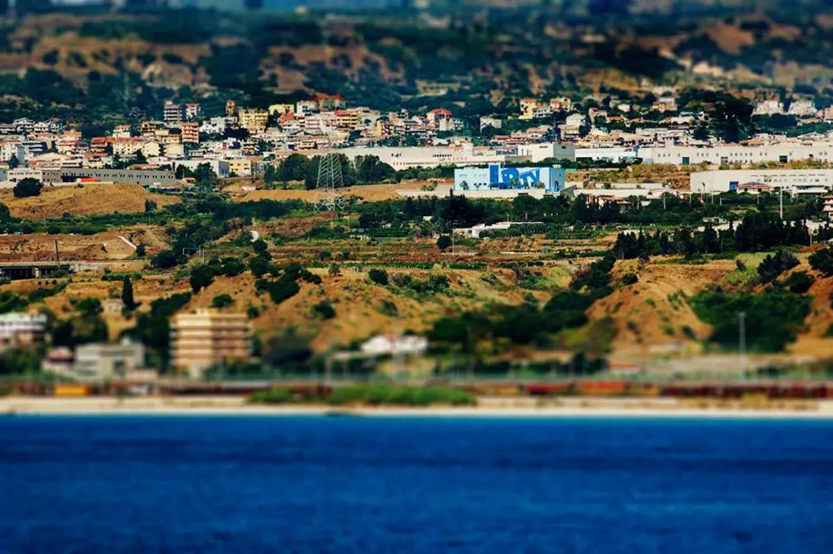 Attacco hacker a ReggioTv: il sito inattivo per alcune ore