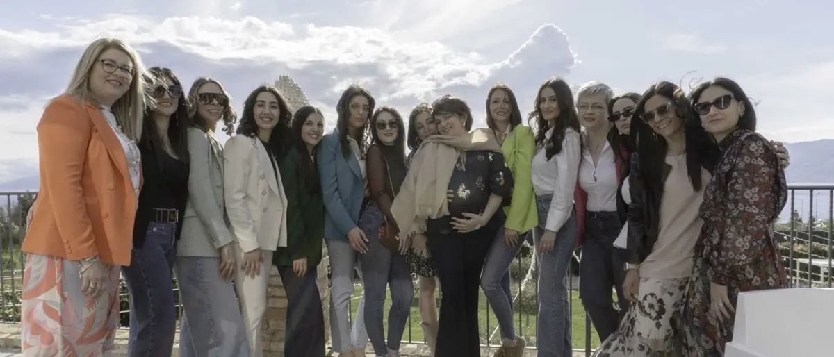 A Reggio “Aper-In-Blu - Uno chef per amico” per finanziare il campus estivo della cooperativa sociale “Intorno a me 1000 colori”