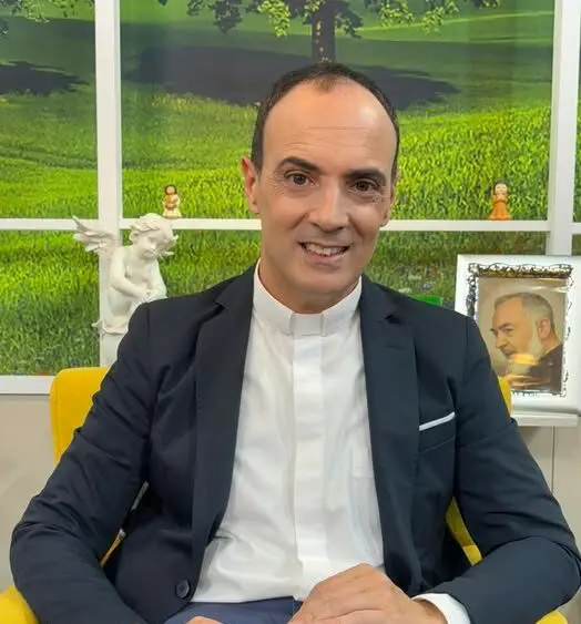 Don Francesco Cristofaro celebra la Santa Messa e presenta il suo nuovo libro a Riparo Cannavò