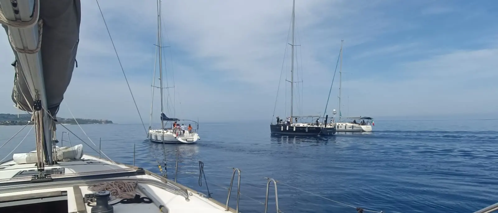 Vibo Marina, il mare dell’inclusione: vela, sorrisi e libertà per Chiara e i ragazzi speciali