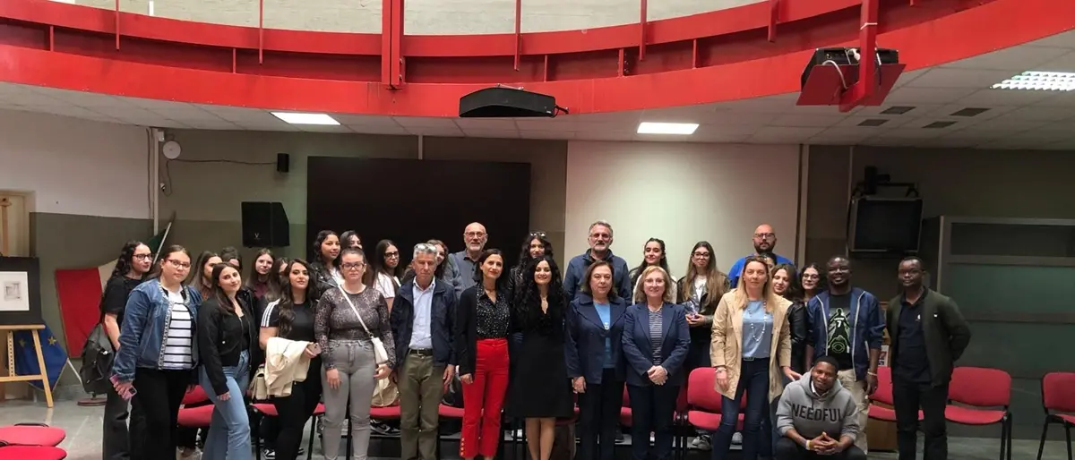 Locri, al polo liceale “Zaleuco - Oliveti - Panetta - Zanotti” la scuola di Pace e Cultura dell'Incontro