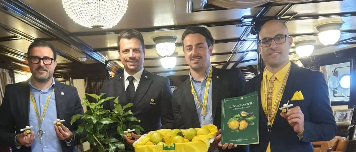 Amerigo Vespucci a Reggio, Coldiretti dona una pianta di bergamotto