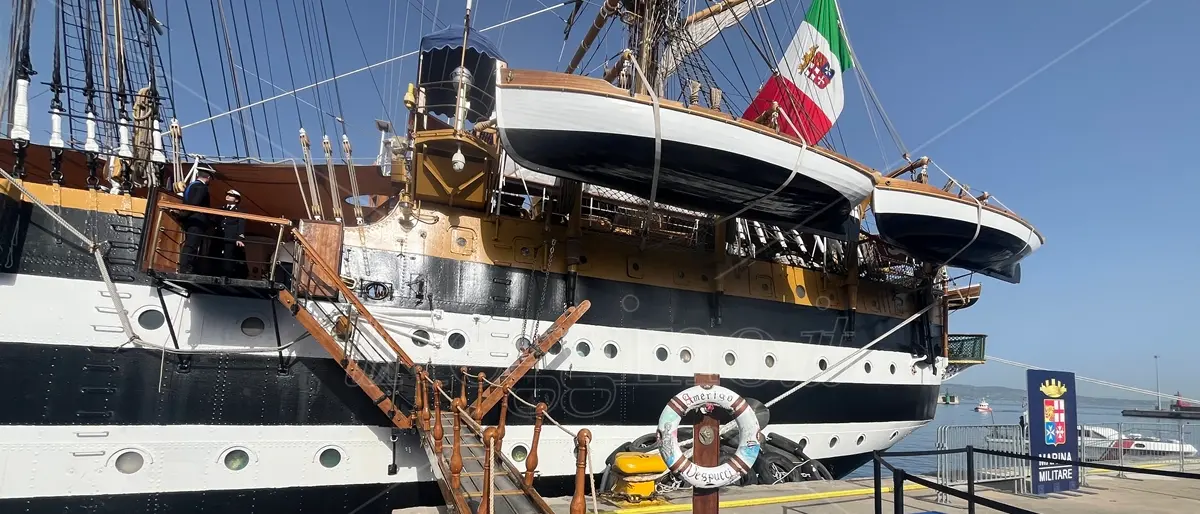 Reggio, sulla Vespucci con il cuore: l’abbraccio dell’inclusione ai ragazzi dell’AIPD