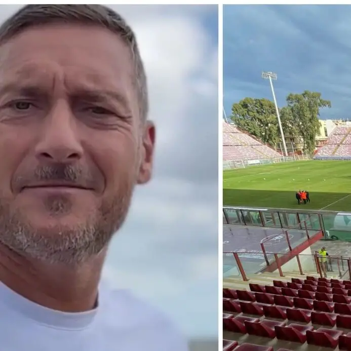 Habemus Francesco Totti: il numero 10 per eccellenza al raduno di Operazione Nostalgia a Reggio Calabria