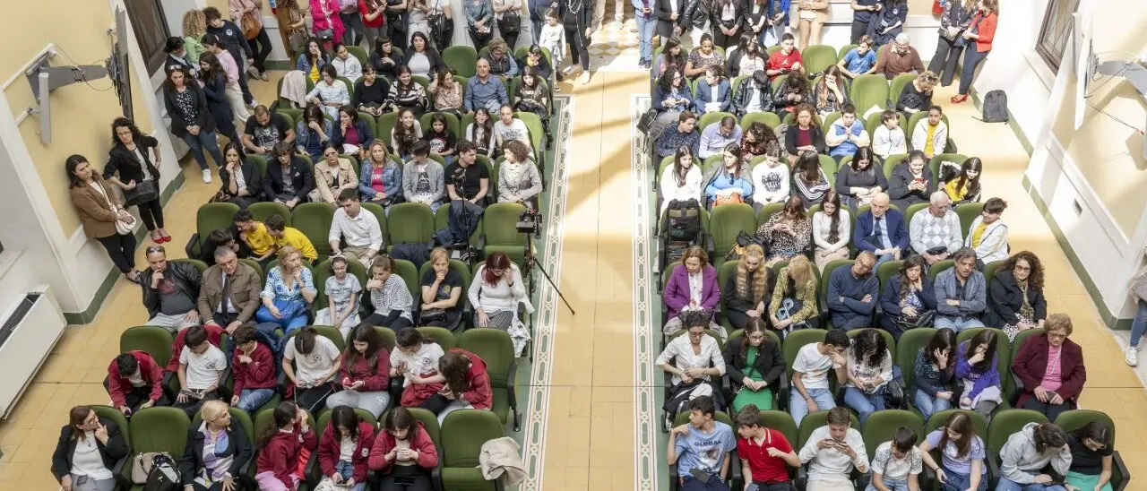 Reggio, al via il premio artistico letterario \"Apollo School 2025”