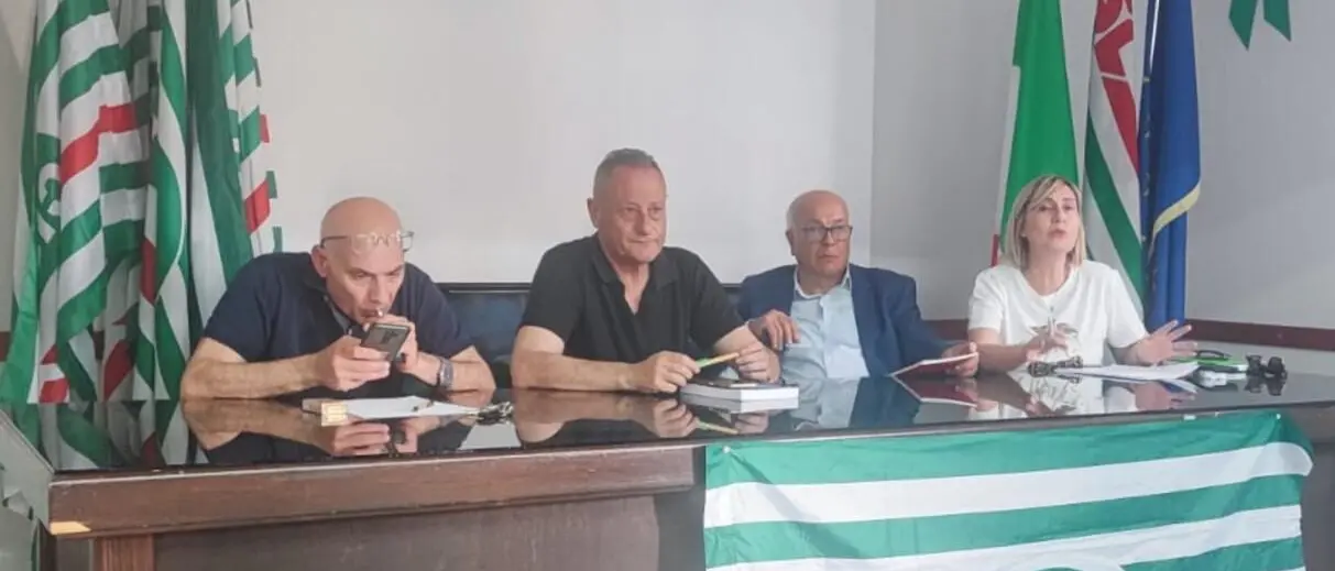 Reggio, tirocinanti TIS abbandonati, la CISL chiede risposte subito