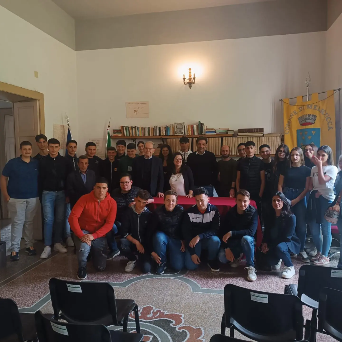 Gli studenti dell’“Einaudi-Alvaro” di Palmi in visita ai luoghi di Lorenzo Calogero