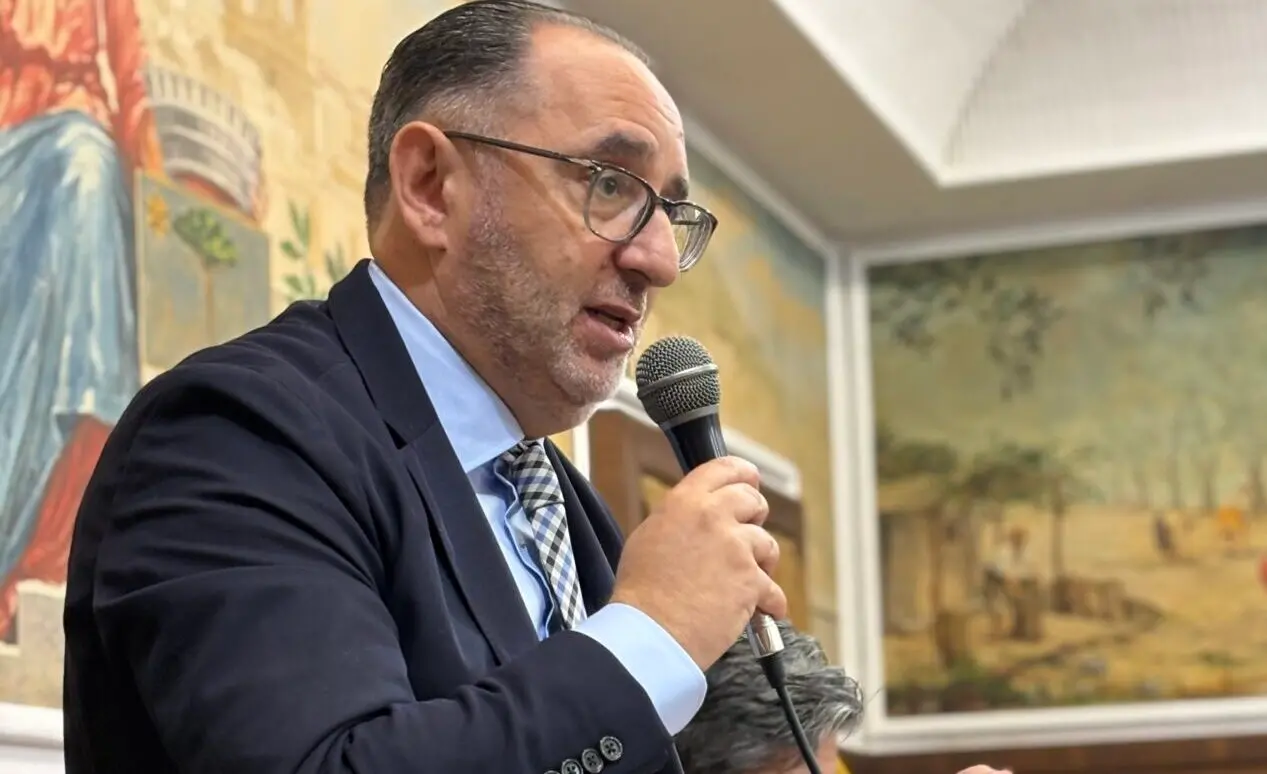 Cittanova, il Comune smentisce le voci su un presunto conflitto di interessi del sindaco Antico