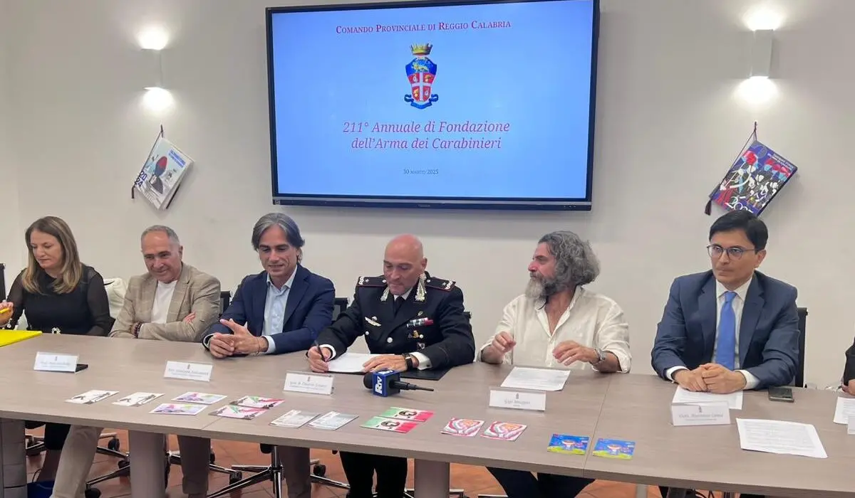 Reggio, per il 211° anniversario l’Arma guarda al futuro con i giovani protagonisti
