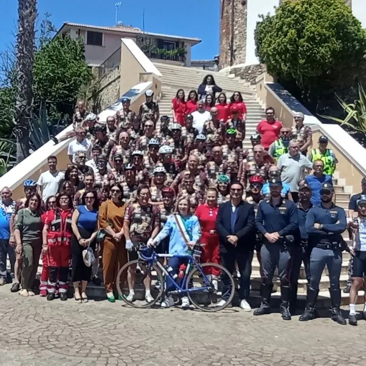 Il Tour dei tre mari organizzato da \"La storia in bici\" fa tappa a Gioia Tauro