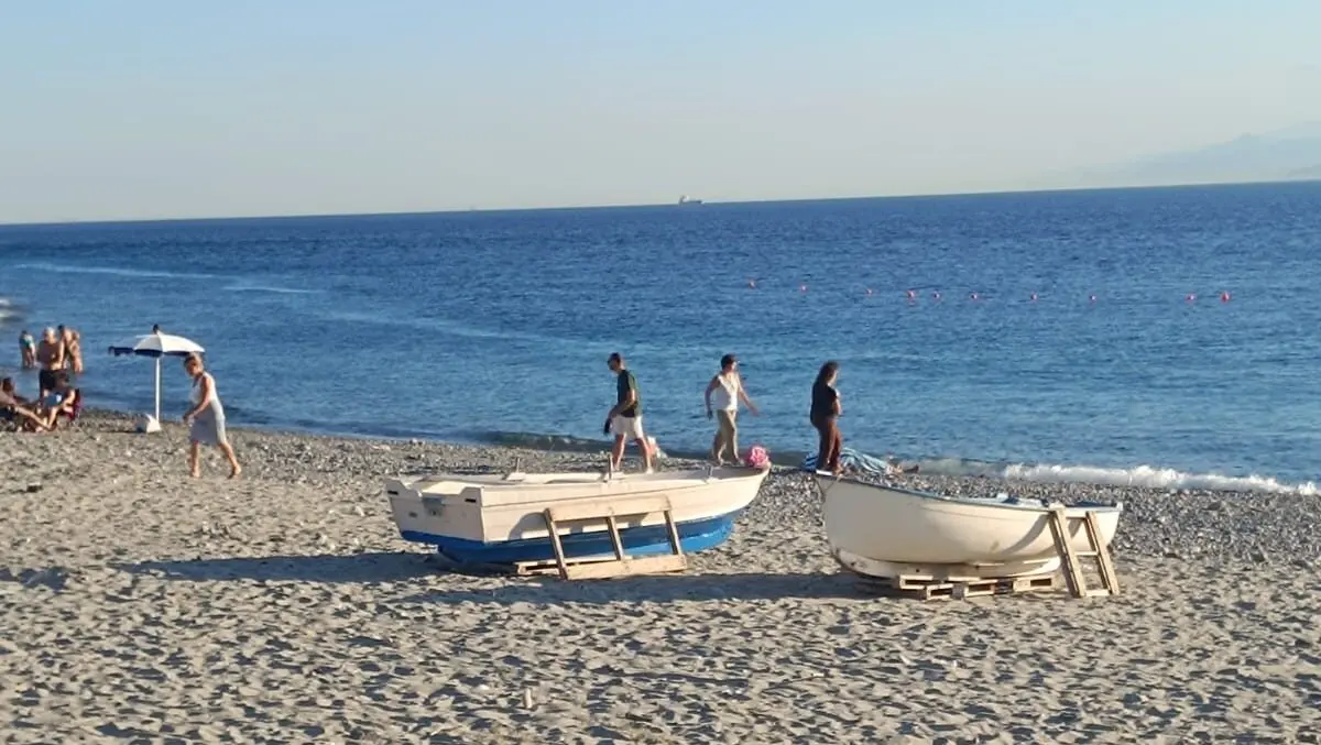 Catona, accusa un malore in acqua: morto 75enne