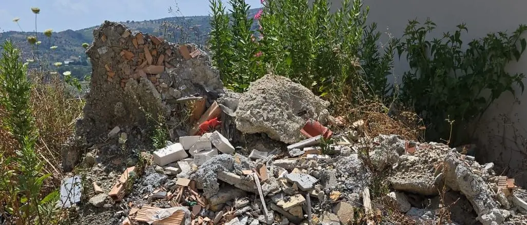 Gioiosa Ionica, \"Costruire Insieme\": «La maggioranza ignora il problema del decoro urbano»