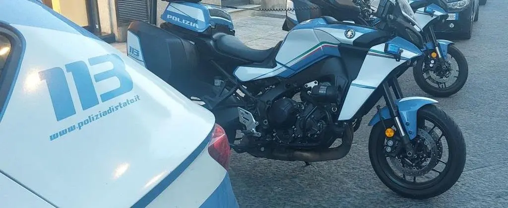 Gioia Tauro, appicca un incendio sul lungomare: arrestato