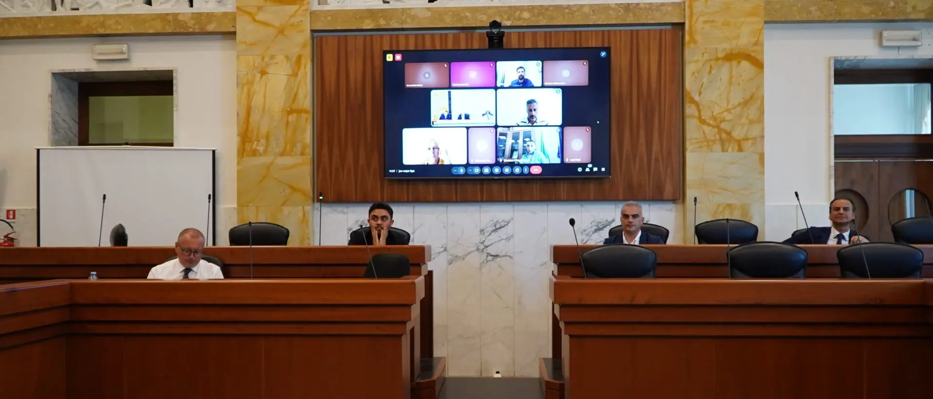 Consiglio metropolitano, ok definitivo al bilancio consuntivo