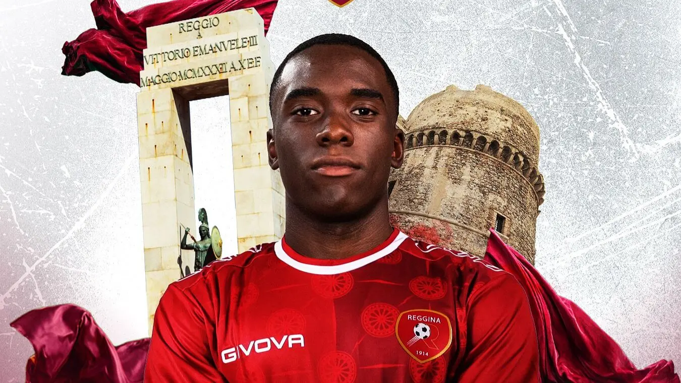 Reggina, Denis Fomete firma un biennale