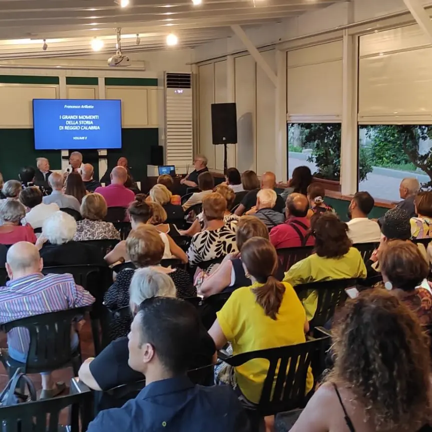Reggio, presentato il nuovo libro di Franco Arillotta
