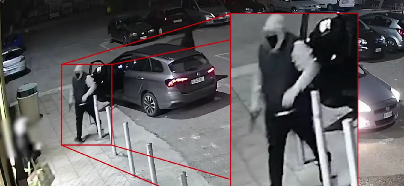 Siderno, rapina a mano armata in un supermercato: due arresti - VIDEO