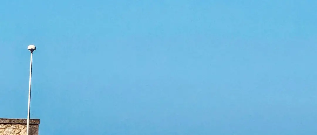 LA FOTO DEL GIORNO | Voci di Scilla e vele d’altrove