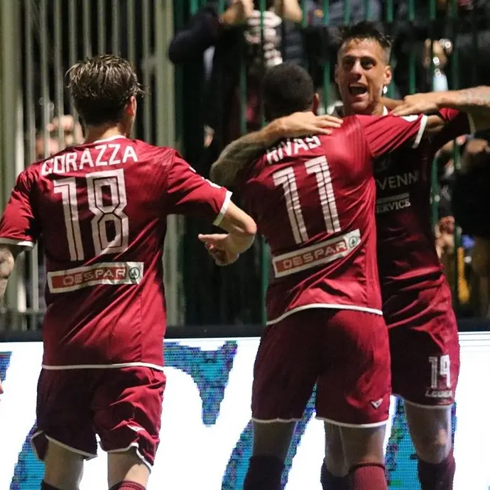 L'assemblea della Lega Pro chiede la promozione diretta della Reggina. Serie B ormai vicinissima