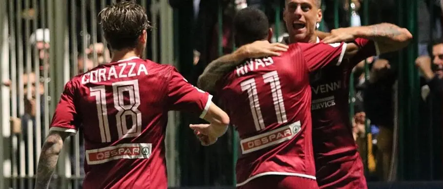 Serie B, Reggina raggiunta nel finale a Chiavari. Contro l'Entella finisce 1-1
