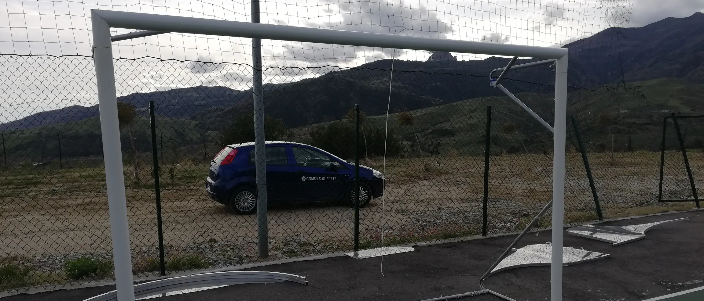 Platì, agli atti vandalici si contrappongono azioni di recupero