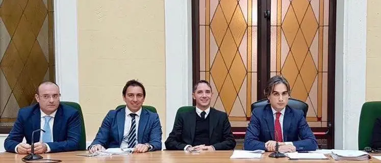 Caos Villa, Democratici Metropolitani a muso duro: «Da Forza Italia strategia denigratoria»