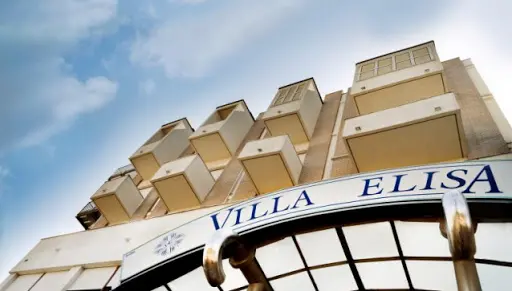 Coronavirus, nella clinica Villa Elisa di Cinquefrondi tampone per 48 persone