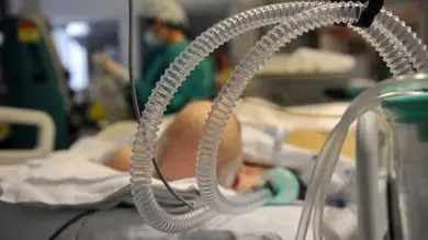 Coronavirus a Reggio Calabria, dirigente Asp alla Santelli: «Sui ventilatori non c'è più tempo»