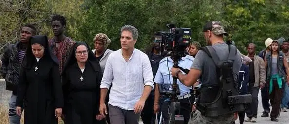 «Sia trasmessa la fiction su Riace». Nuovo appello alla Rai dell'associazione \"Incontriamoci Sempre\"