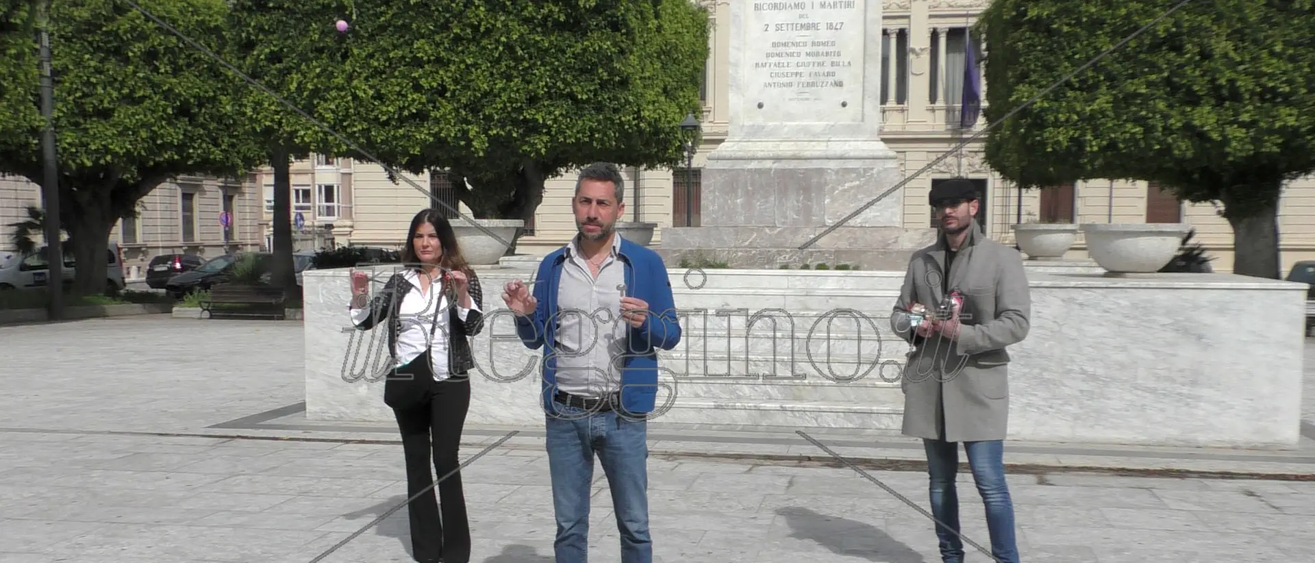 Coronavirus a Reggio Calabria, estetiste e parrucchieri in protesta. «Fateci aprire in sicurezza l'11 maggio»