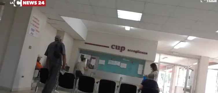 Sanità: Centro prenotazioni senza personale, il Comune di Gioia Tauro “offre” i propri dipendenti