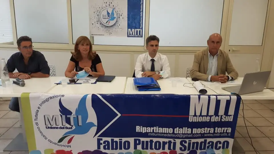 Elezioni a Reggio Calabria, Putortì chiude la campagna elettorale nel segno del bergamotto