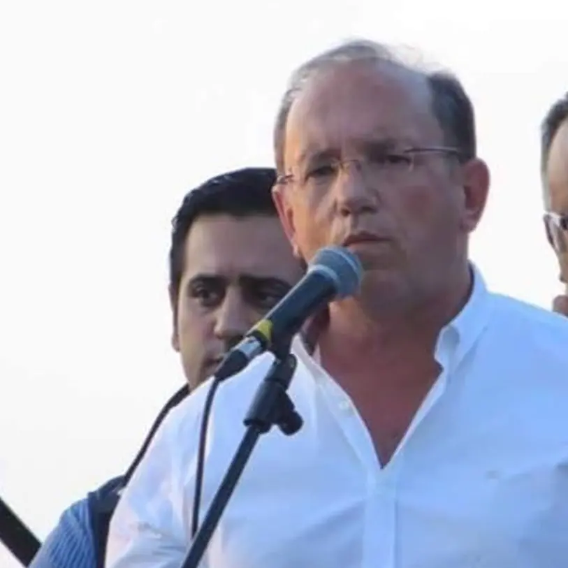 Scilla, il sindaco Ciccone: «Mi dimetto»