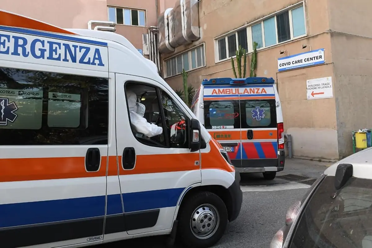 Coronavirus Reggio Calabria, due nuovi decessi e 12 casi positivi. Il bollettino del Gom