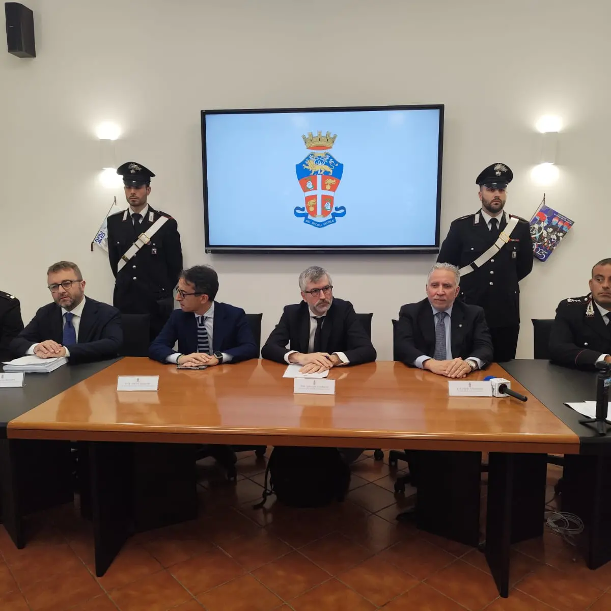 I \"Ti mangiu\" sfidavano anche il controllo degli amministratori giudiziari: «Pretendevano gli affitti dell'immobile sotto sequestro»