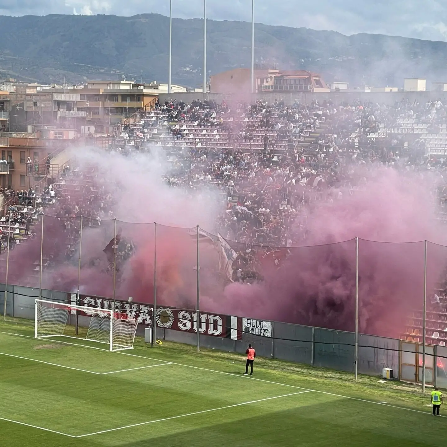 Reggina e il play off a porte chiuse, Falcomatà: «Provvedimento abnorme ed eccessivamente punitivo»