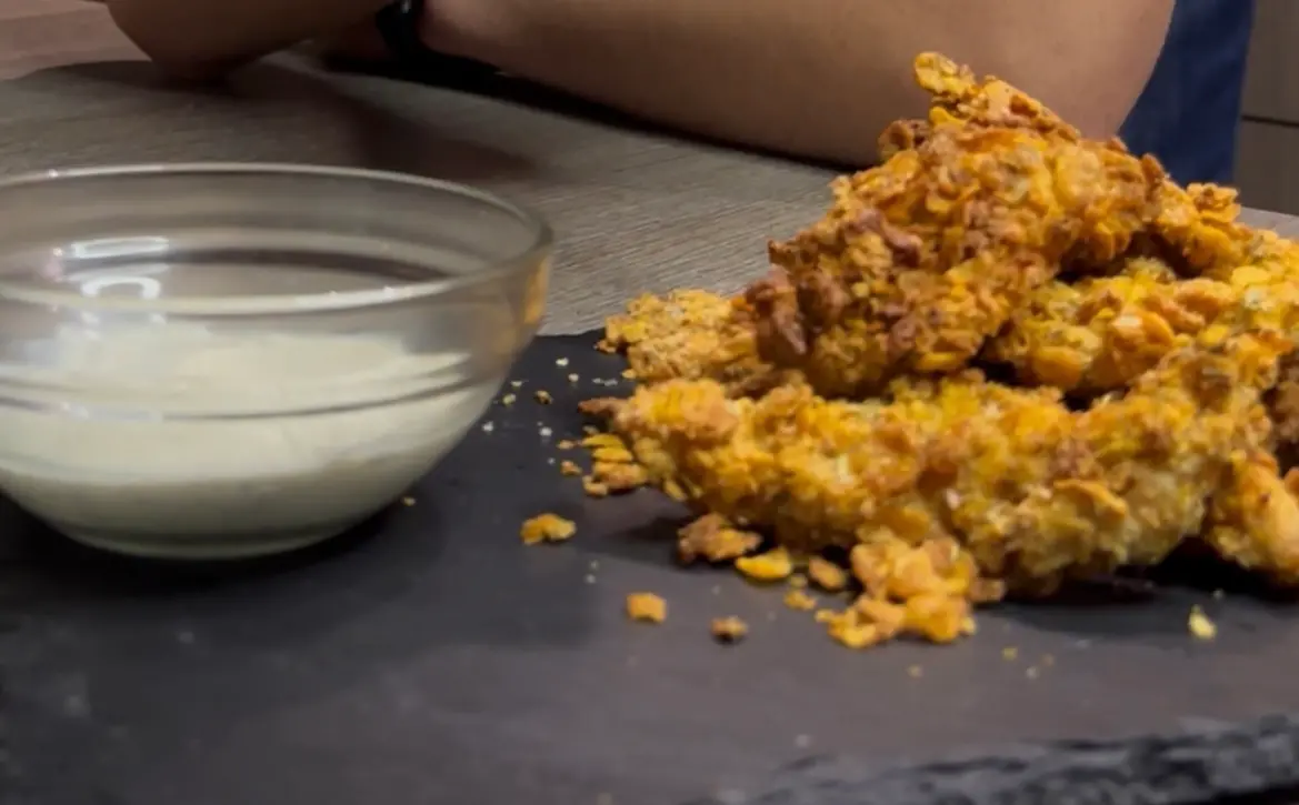 LA RICETTA DEL GIORNO | Straccetti di pollo super croccanti in friggitrice ad aria