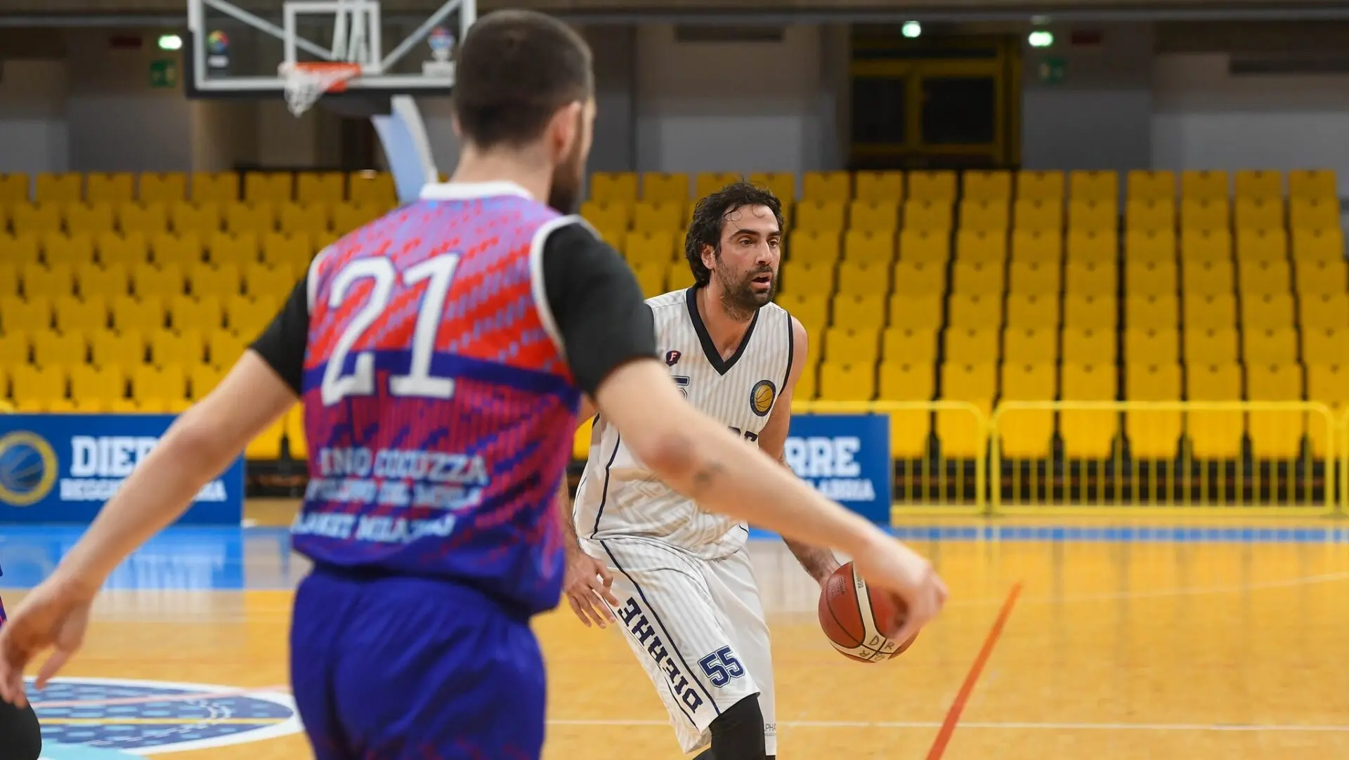 Dierre Basket, Laganà carica il Palacalafiore: «Vogliamo fare l’inaspettato, questa volta non crolliamo»