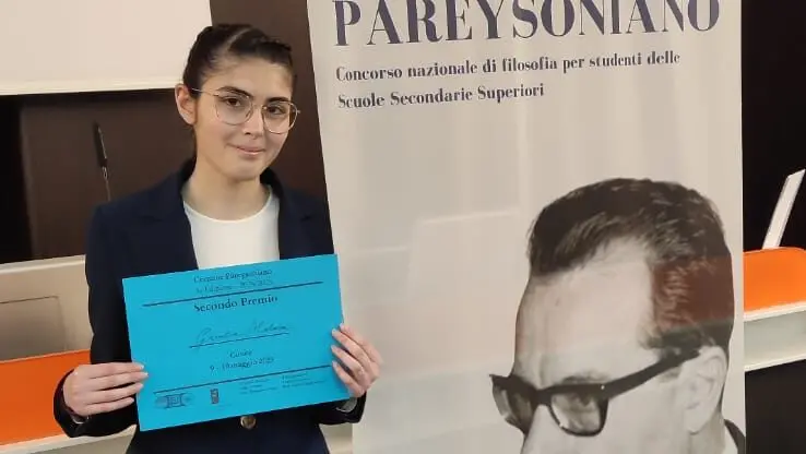 Liceo Classico Campanella, studentessa conquista il secondo posto al Certame Pareysoniano nazionale
